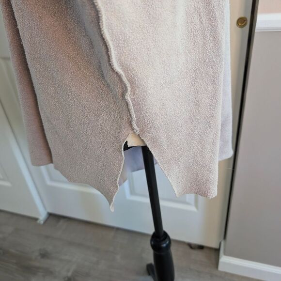 Free People Sweatshirt - Picture 4 of 9